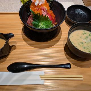 とろたく鉄火丼特上(ヒトシナヤ （Hitoshinaya）)