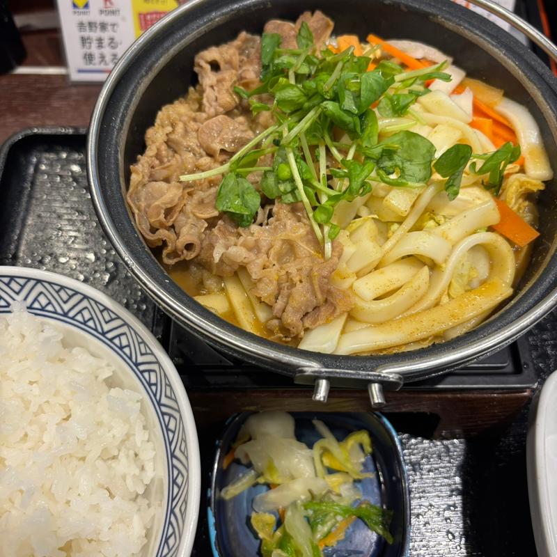 牛カレー鍋膳(吉野家 聖蹟桜ヶ丘駅店)