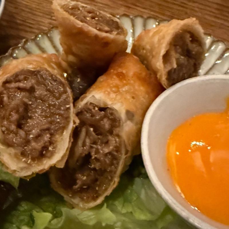 和牛すき焼き春巻き　卵ソース(カジノバ)