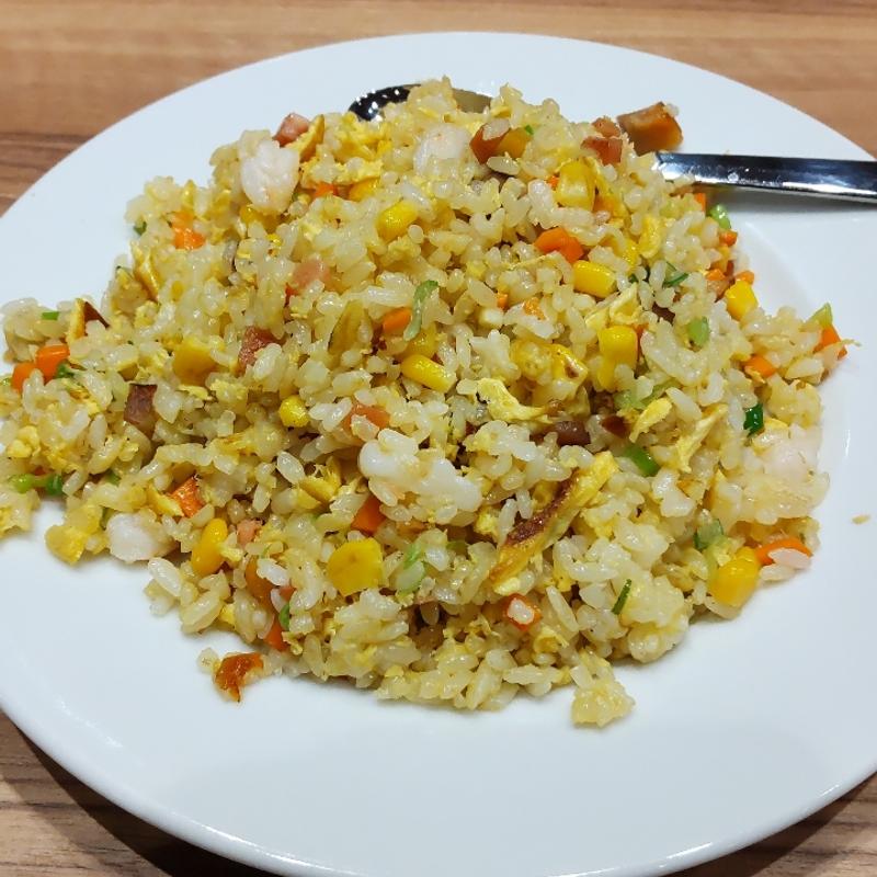 五目チャーハン(香港酒家)