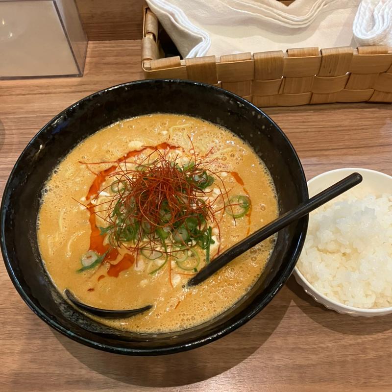 海老だし担々麺(海老元 神戸本店)