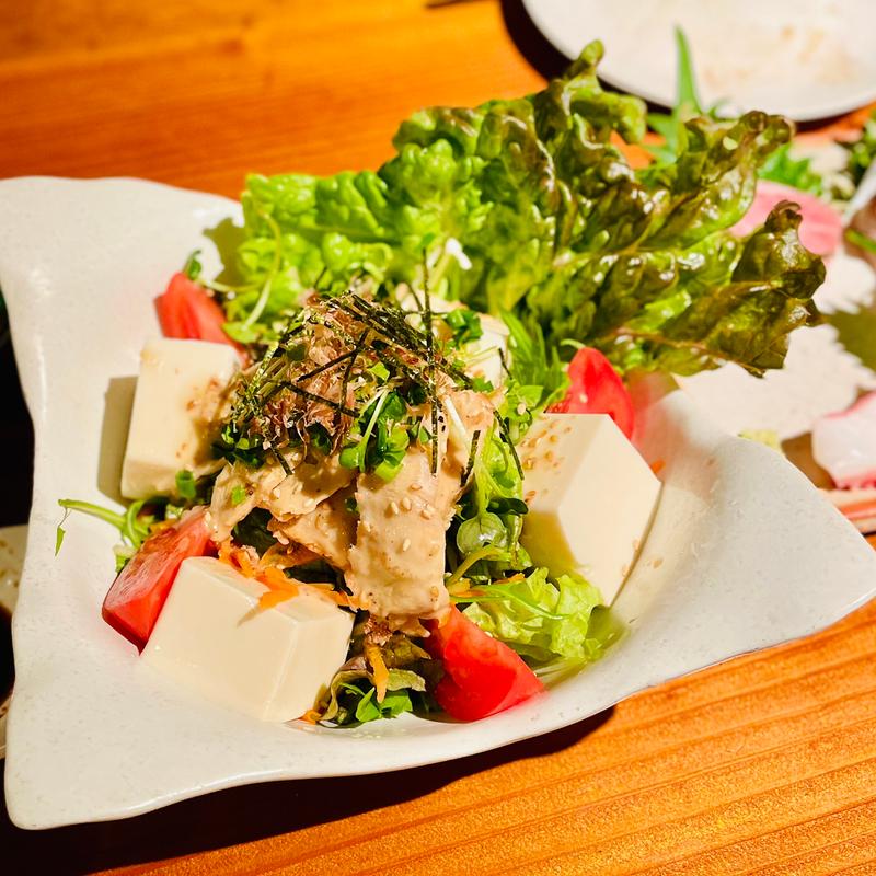 MOKOサラダ(創作料理MOKO 氷川台)