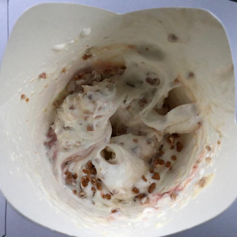 マックフルーリーニューヨークチーズケーキ(マクドナルド 足立六町店)