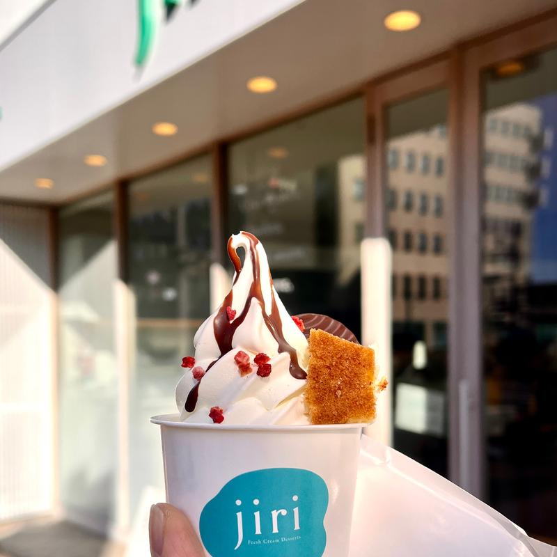 jiriサンデー(fresh cream desserts jiri)