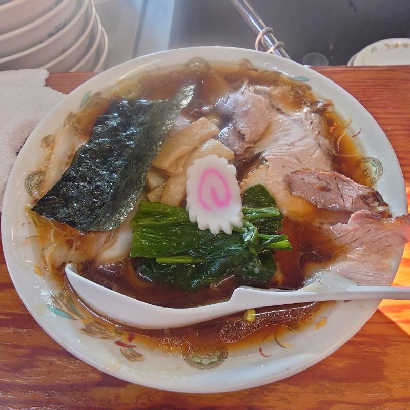 青島チャーシュー麺(青島食堂 宮内駅前店 （あおしましょくどう）)