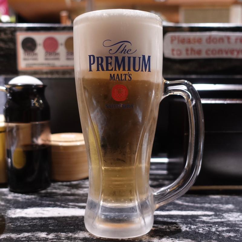 生ビール(中ジョッキ)(回転寿司 根室花まる 銀座店)