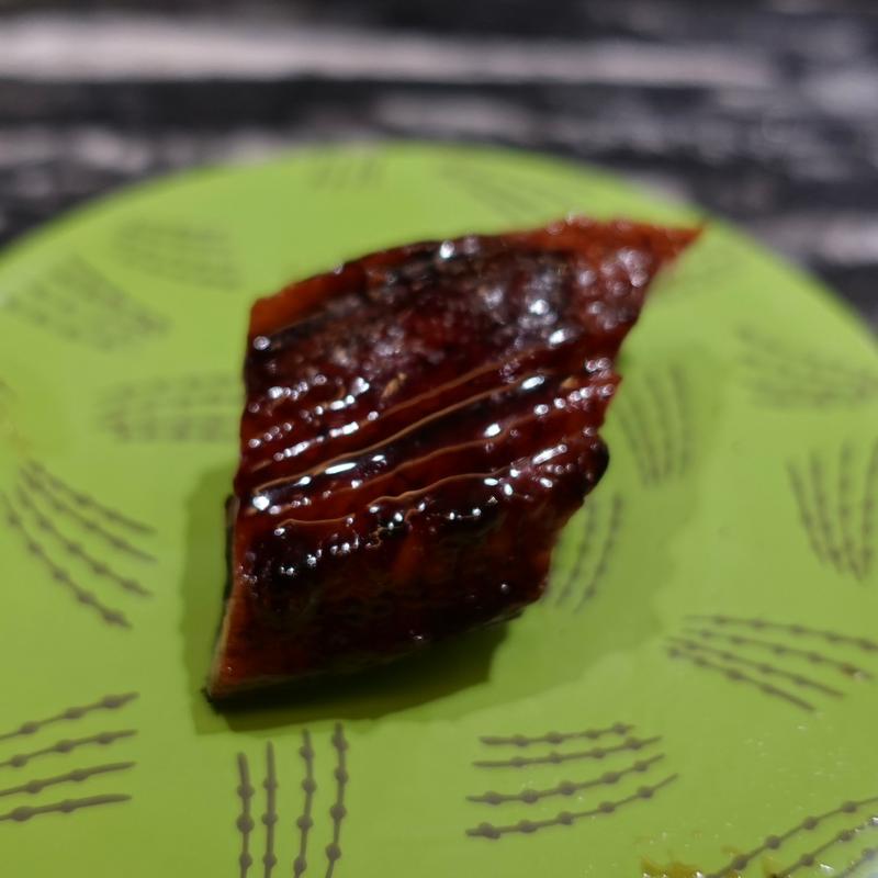 厚切りうなぎ(回転寿司 根室花まる 銀座店)