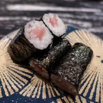 本鮪鉄火巻(回転寿司 根室花まる 銀座店)