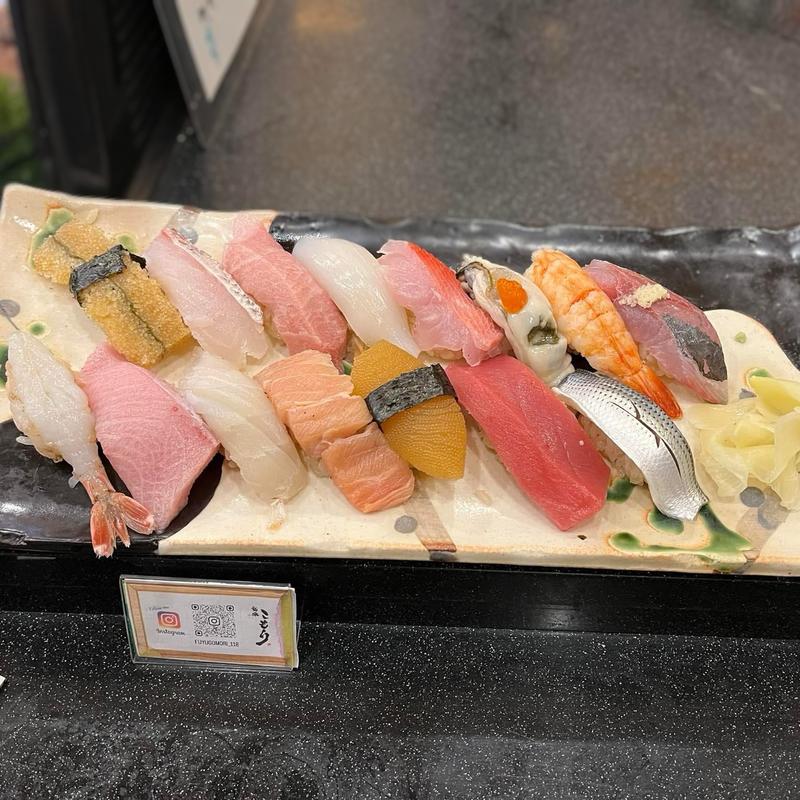 握り(鮨楽こもり)