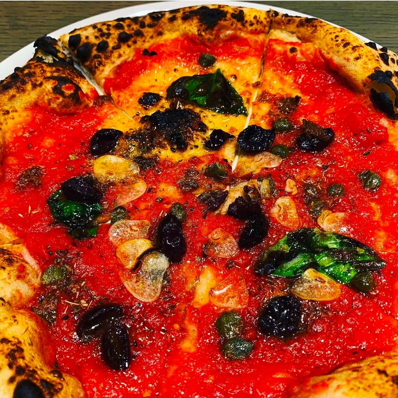 シチリアーナ(薪窯ピザ ロクアーチェ･ダ･マリオ)