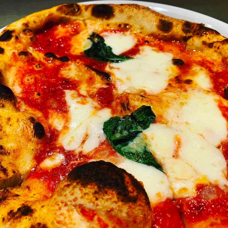 マルゲリータ(薪窯ピザ ロクアーチェ･ダ･マリオ)