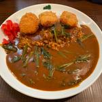 カニクリームコロッケカレー