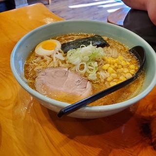 特選味噌ラーメン(らぁめん美春)