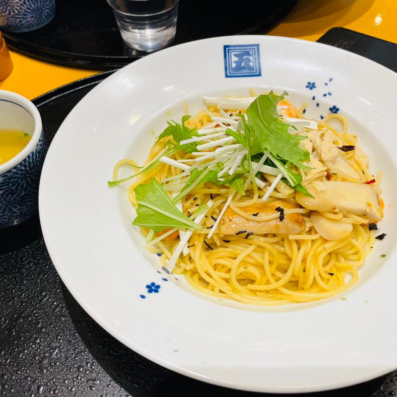 帆立と海老と湯葉のペペロンチーノ 京風だし仕立て(洋麺屋五右衛門 ジ アウトレット湘南平塚店)