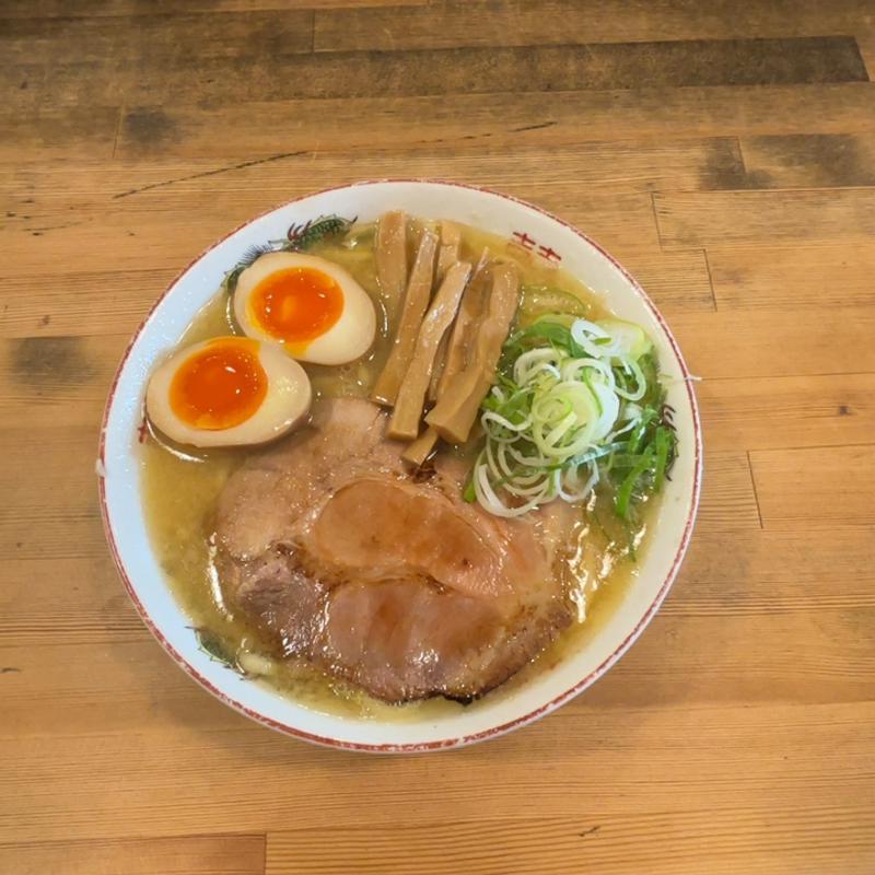 濃厚鶏そば(麺屋 奏)