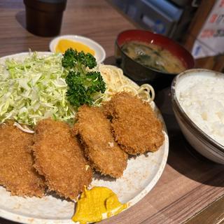 ヒレかつ定食