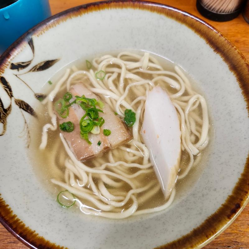 沖縄そば小(三丁目そば )