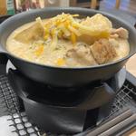 シュクメルリ鍋定食