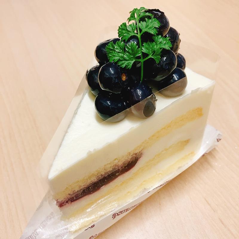 ブルーベリーレアチーズ(シャトレーゼ 広島舟入店)