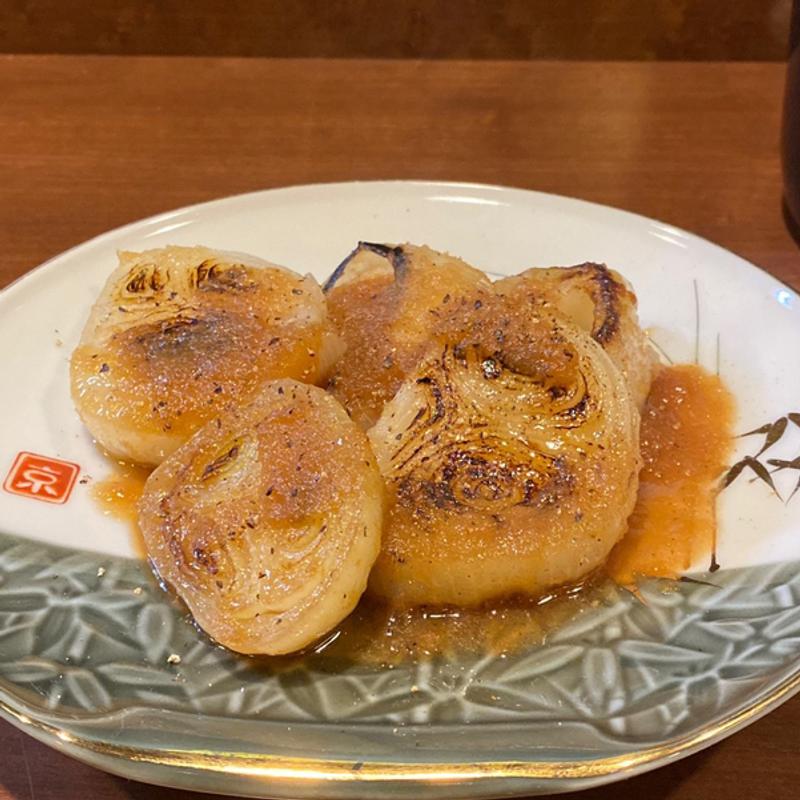 新玉ねぎステーキ(味処●酒処 とらや)