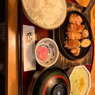 トンテキ定食(とんかつ やまと)