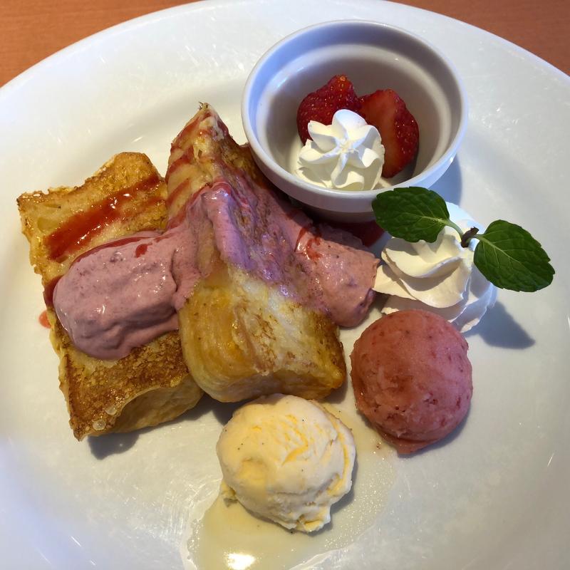 あまおうのフレンチトースト(デニーズ三郷店)