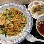 台湾焼きそば(香港張家飯 イオンモール多摩平の森店 （ホンコンチャンジャーハン）)