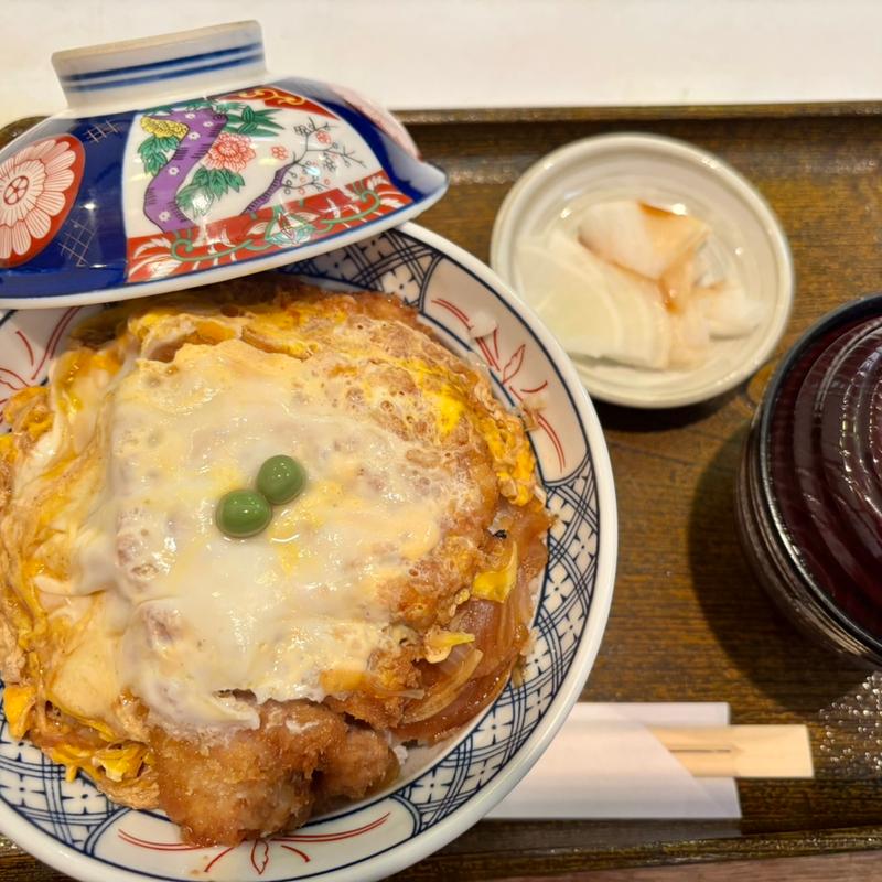 ロースカツ丼(名代かつ丼 おざわ （とんかつ おざわ）)