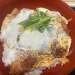 国産豚麦小町厚切りロースかつ丼