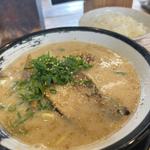 胡麻白湯ラーメン