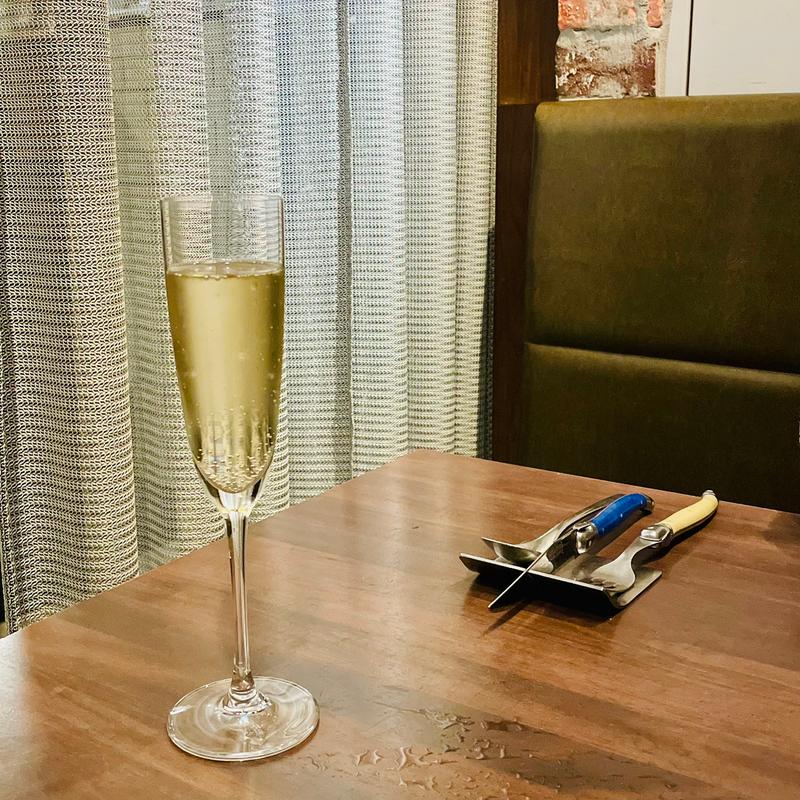 シャンパン(404(nf))