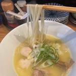 貝出汁鶏白湯ラーメン(鶏屋 香車)