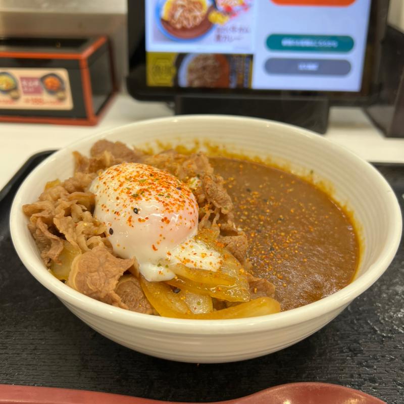 肉だく牛魯珈カレー(吉野家 小岩駅南口店)
