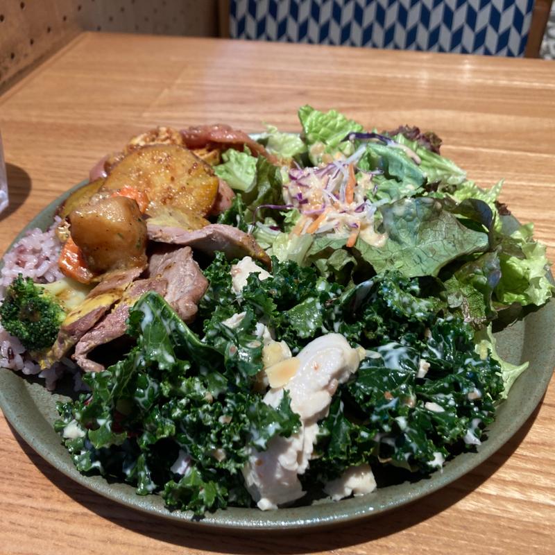 スタンダードプレート(エムズ マーケット デリカテッセン & ダイナー)