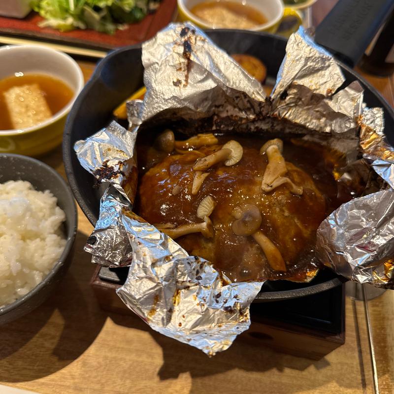 包み焼きハンバーグ定食(上高地あずさ珈琲 藤井寺店)