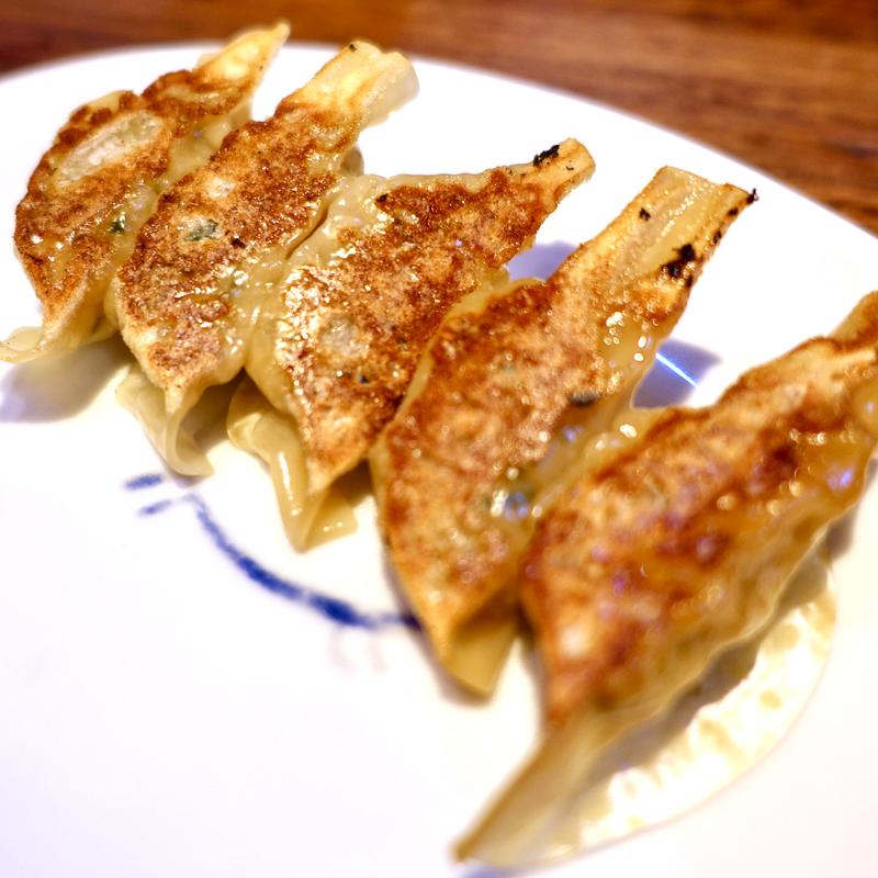 餃子（5ヶ）(まんねん 心斎橋店 )