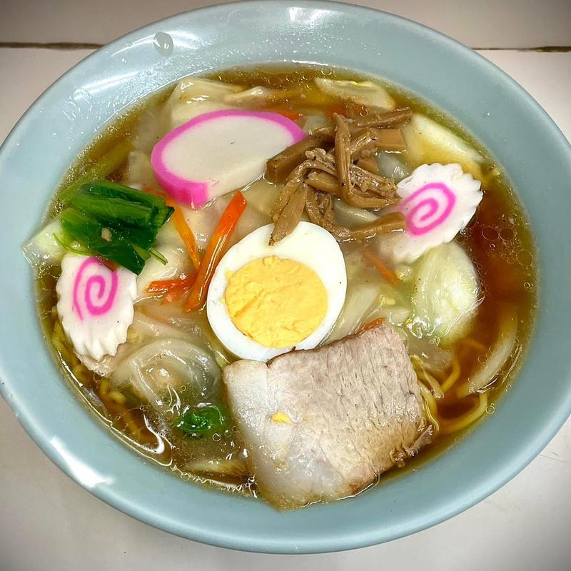 五目うまにそば(中華 三陽)