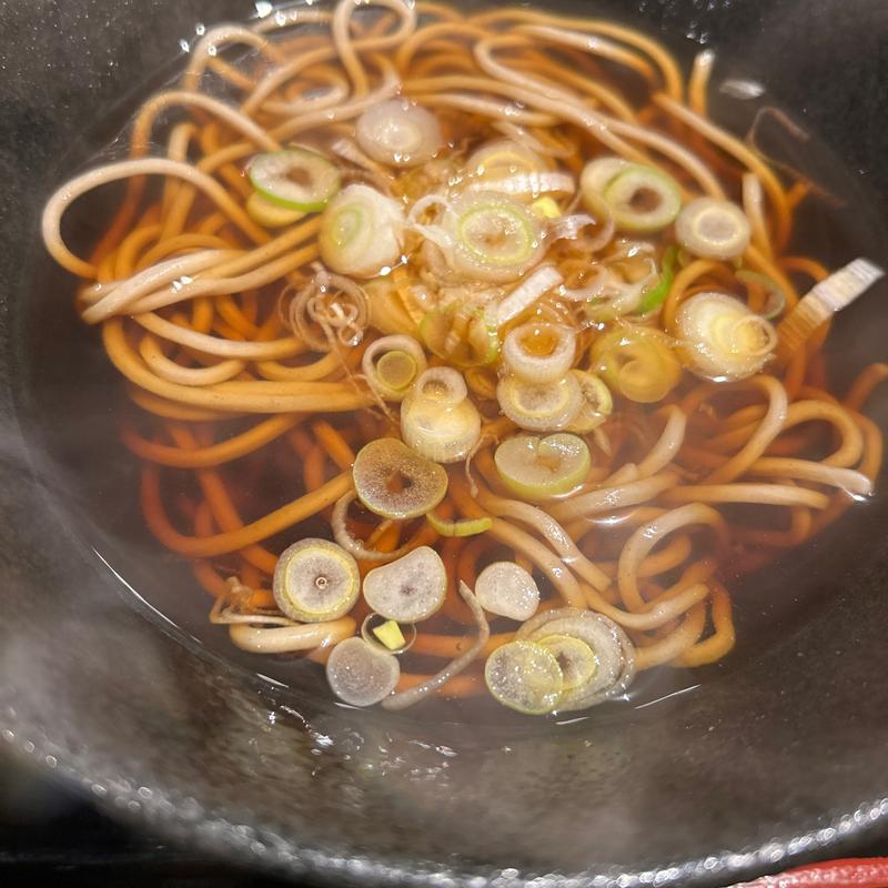 かけそば(蕎麦切り くろ)