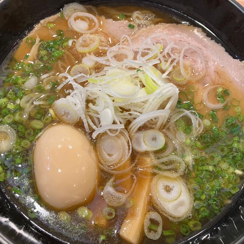 チャーシュー味玉醤油ラーメン(らぁ麺morizumi)