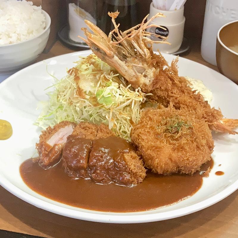 ミックス定食(とんかつ とんちゃん)