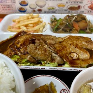 生姜焼き定食(中山飯店)