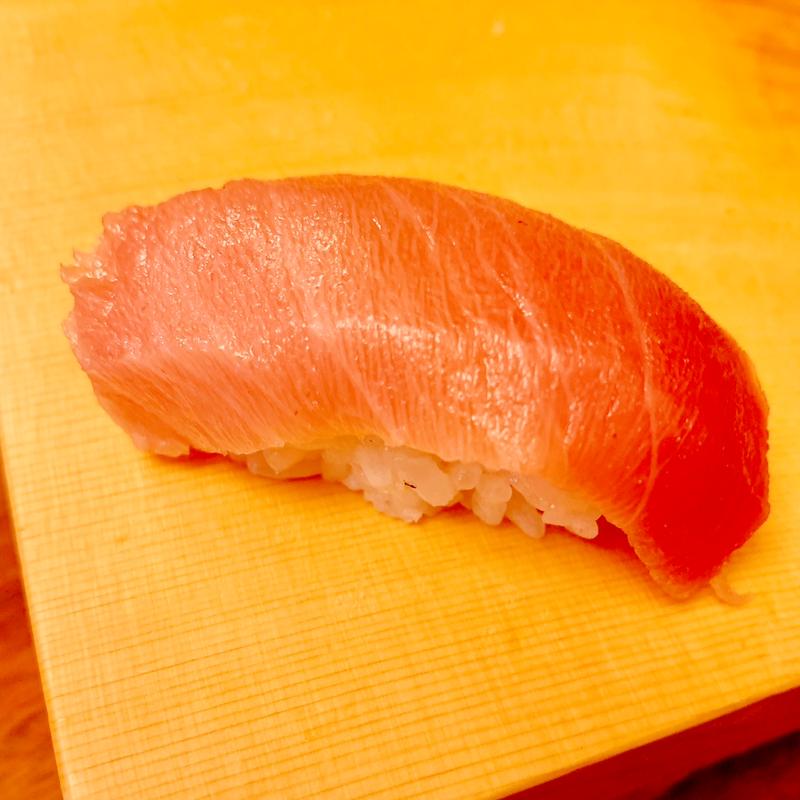 中トロ(鮨、季節の料理　青山 （スシアオヤマ）)