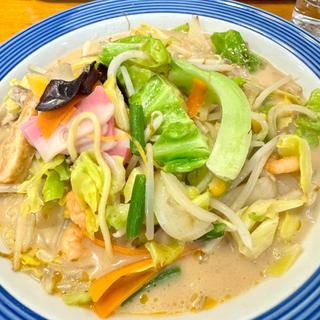 野菜たっぷりちやんぽん麺少な目(リンガーハット イオン高槻店)