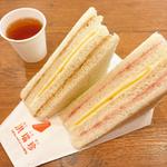 洪瑞珍サンドイッチ(カフェオレチーズといちご)(台湾甜商店 阪急三番街店)