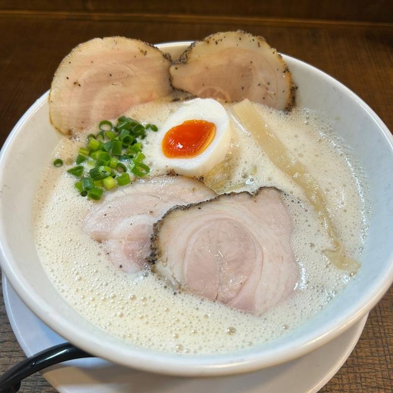 豚CHIKIしおラーメン(ラーメン家 みつ葉)