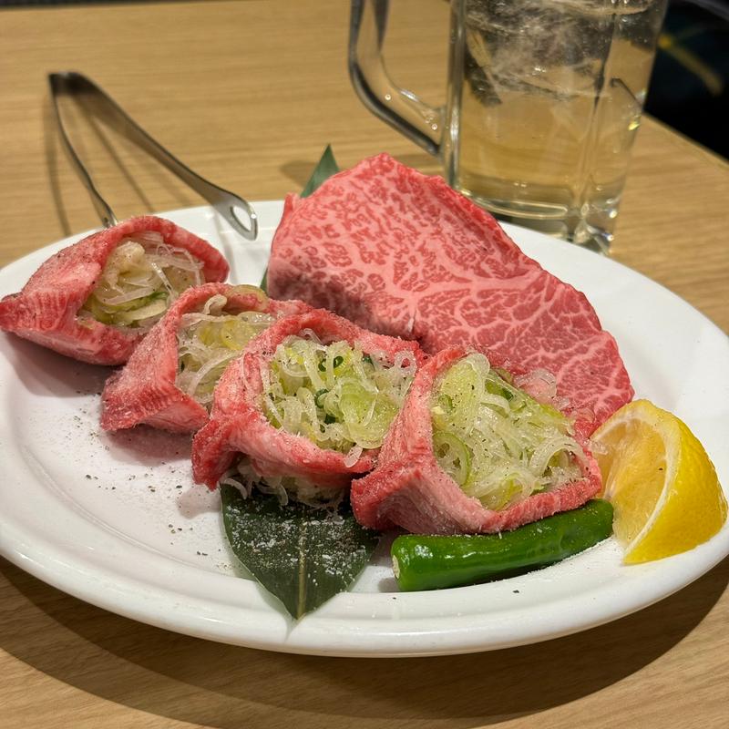 噂のネギタン塩、名物TONBI焼(焼肉 とんび 栄住吉店)