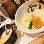もつつけ麺