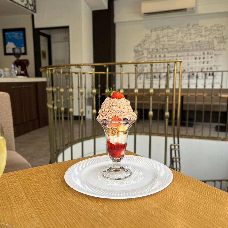 モンブランパフェ(神戸モンテブランコ)