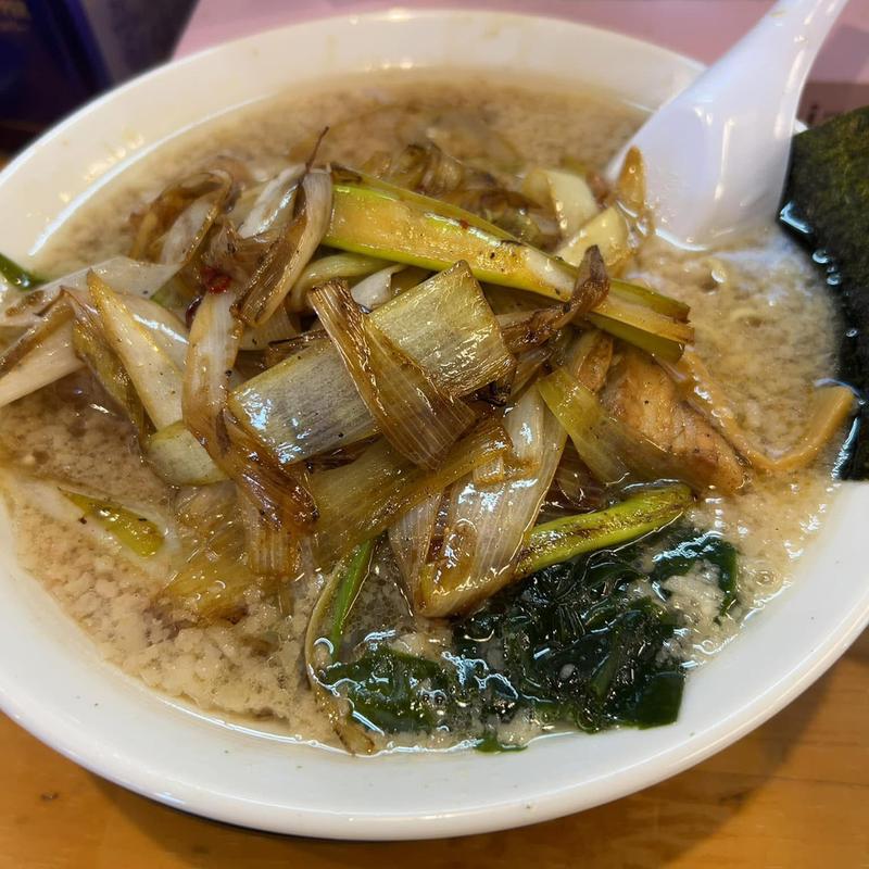 焦がしネギ肉ラーメン(椿ラーメンショップ あさか屋)