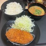 ロースかつ定食